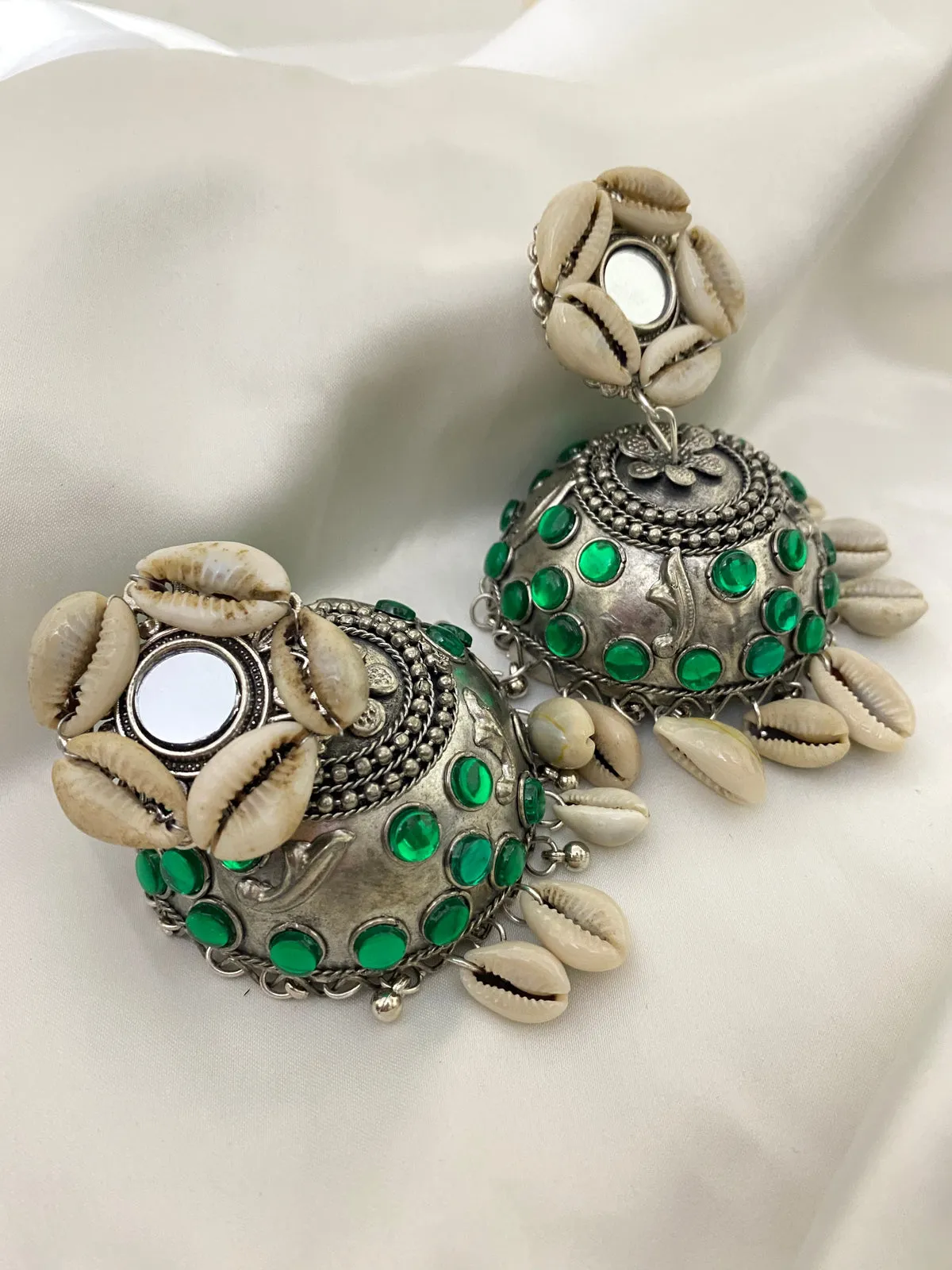 Chahat Jhumka