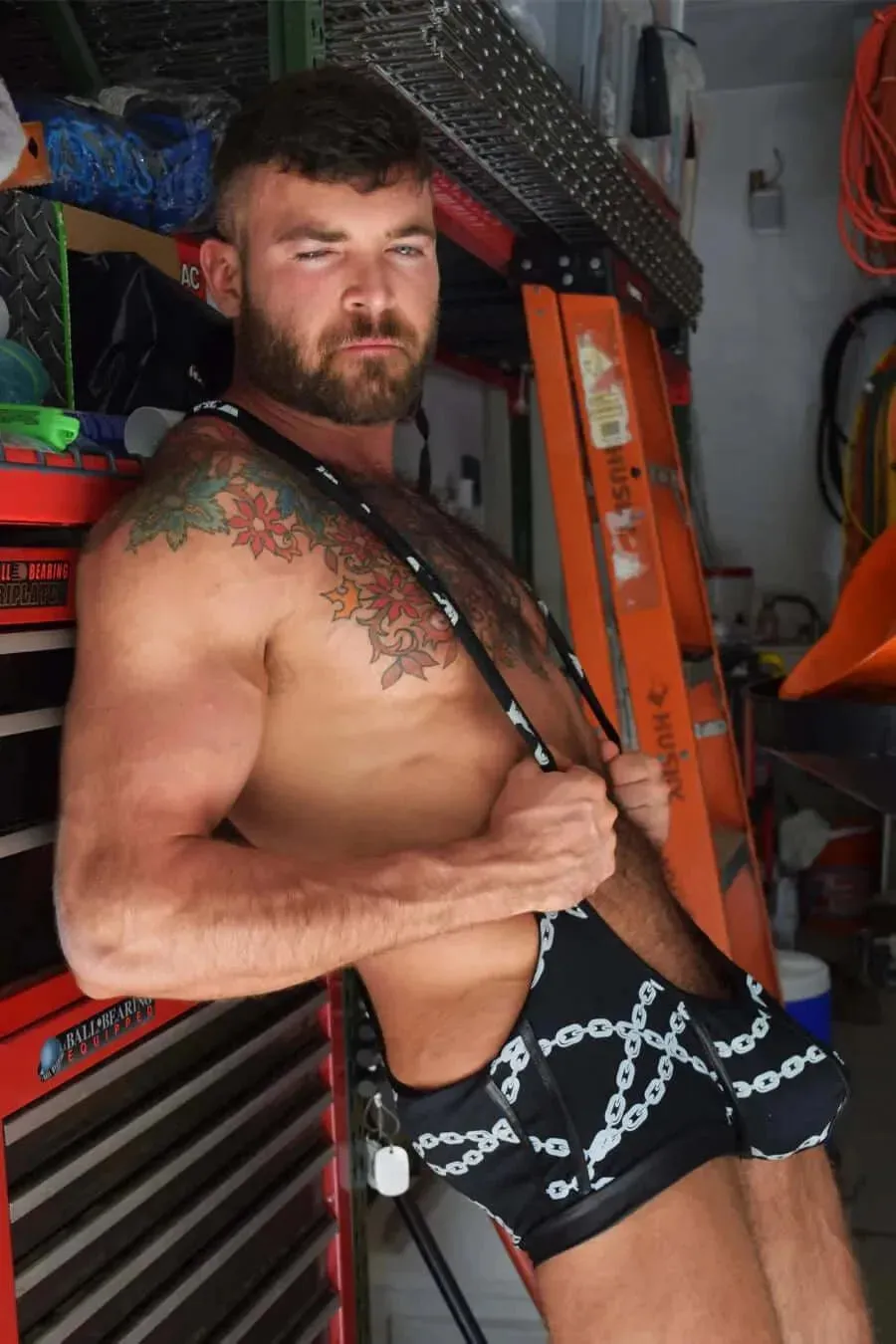 DIRTY BOY SINGLET- CHAINS