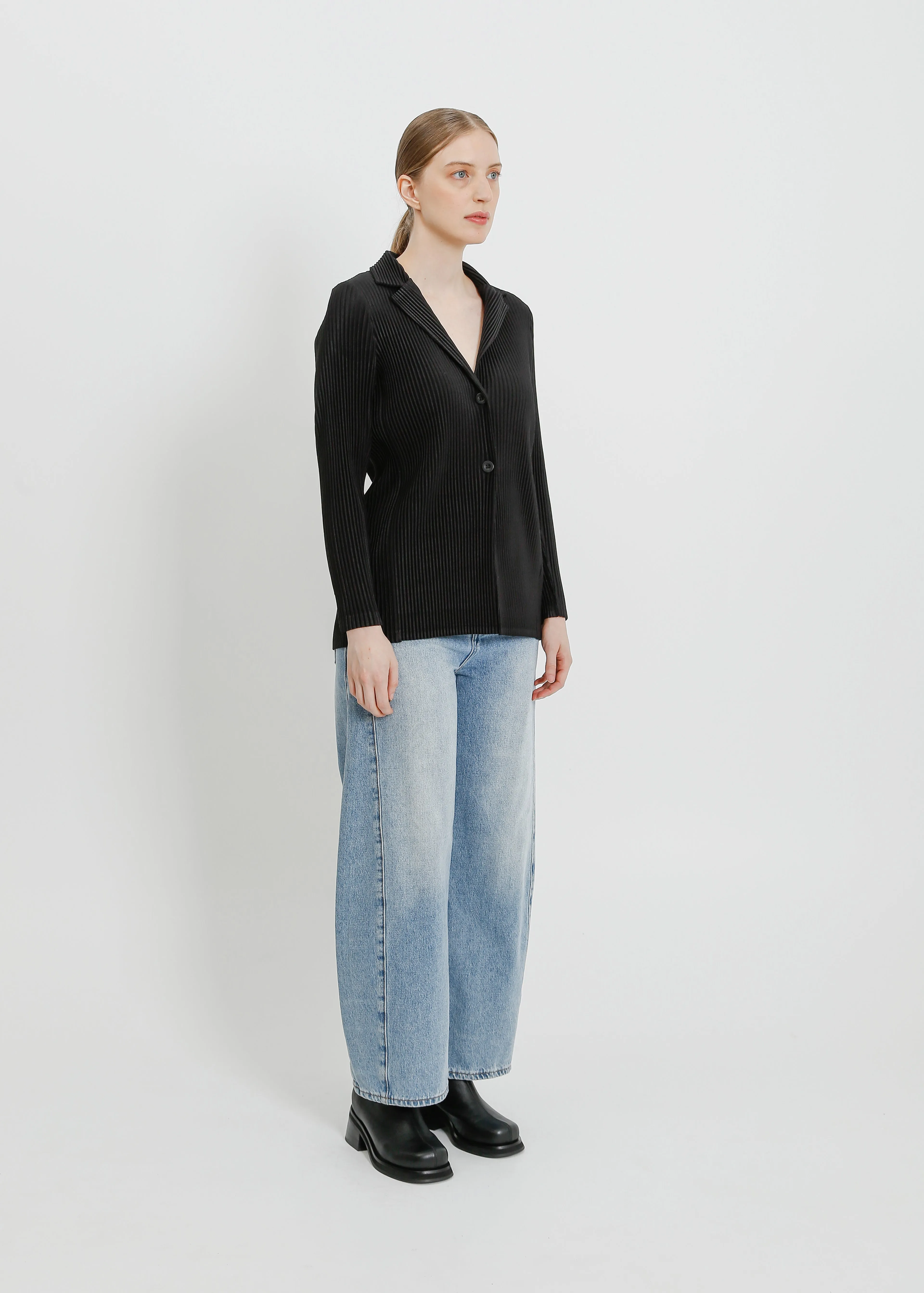 HARRIET PLEAT BLAZER / BLACK