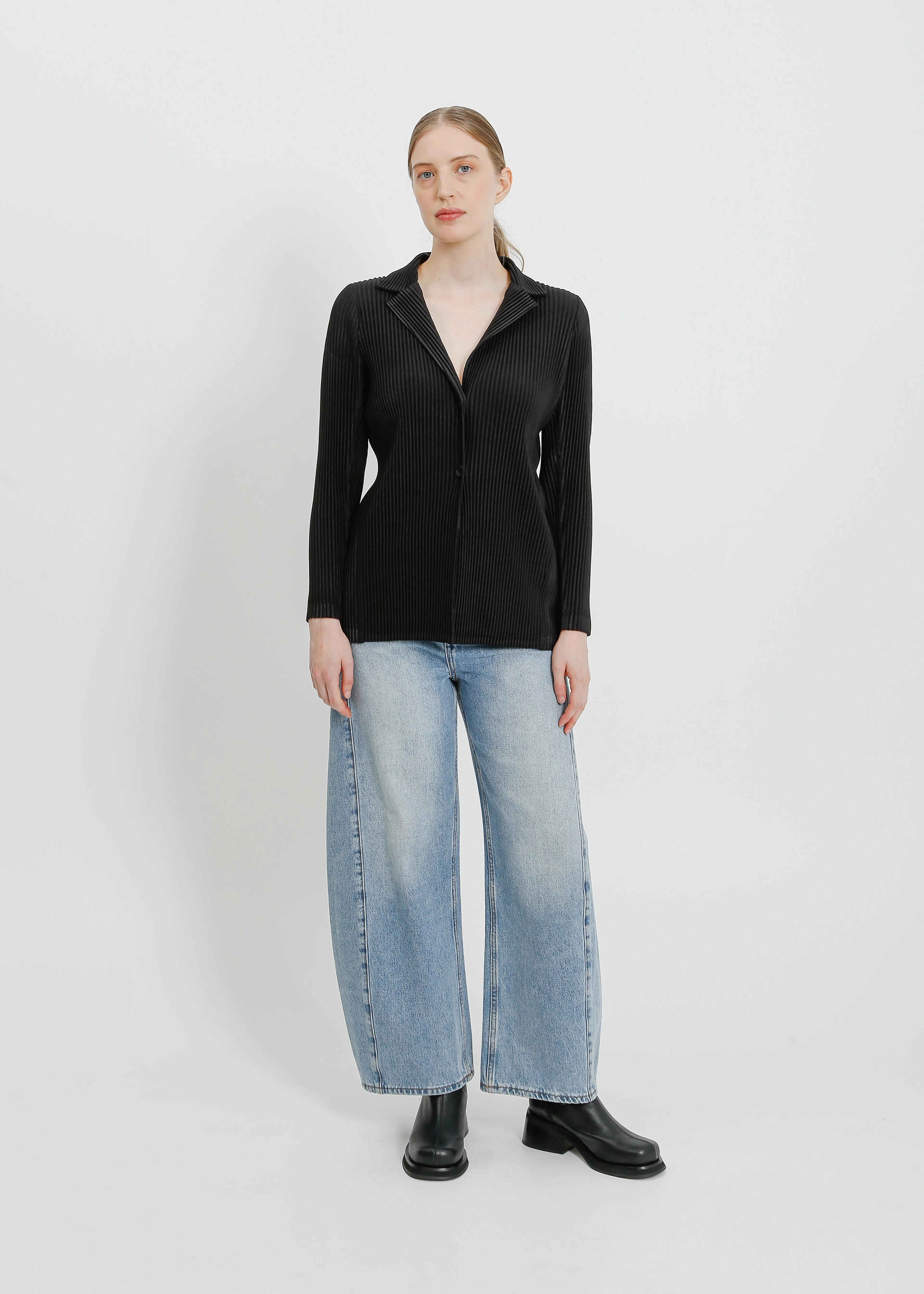 HARRIET PLEAT BLAZER / BLACK