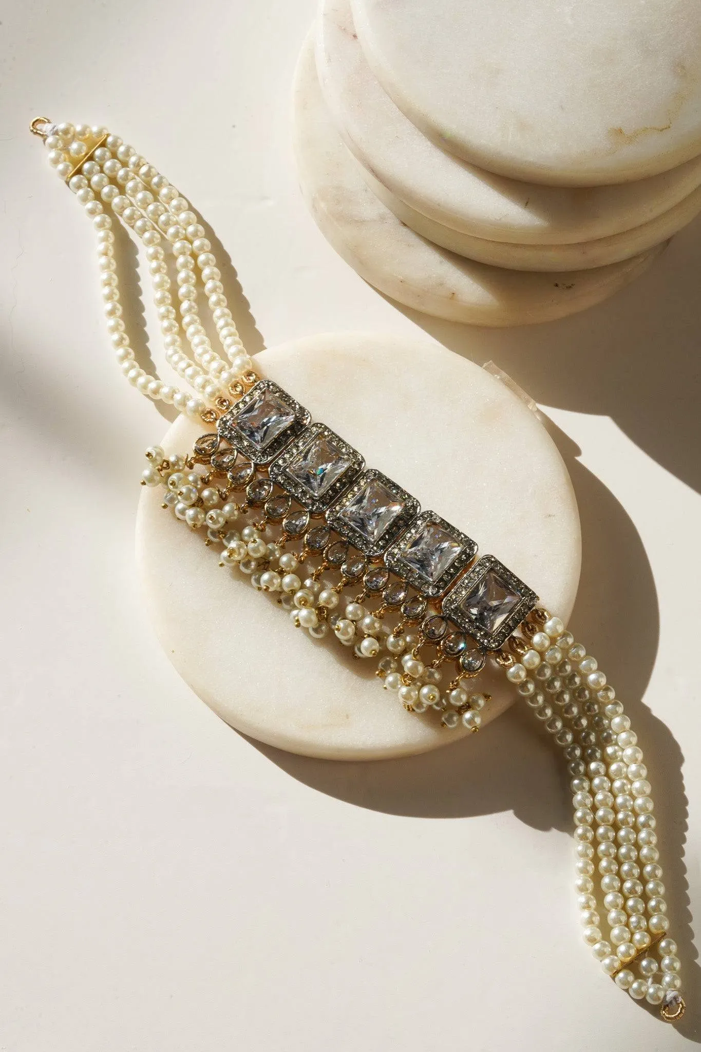 Jahanara - Choker Necklace Set With Earrings & Maang Tikka