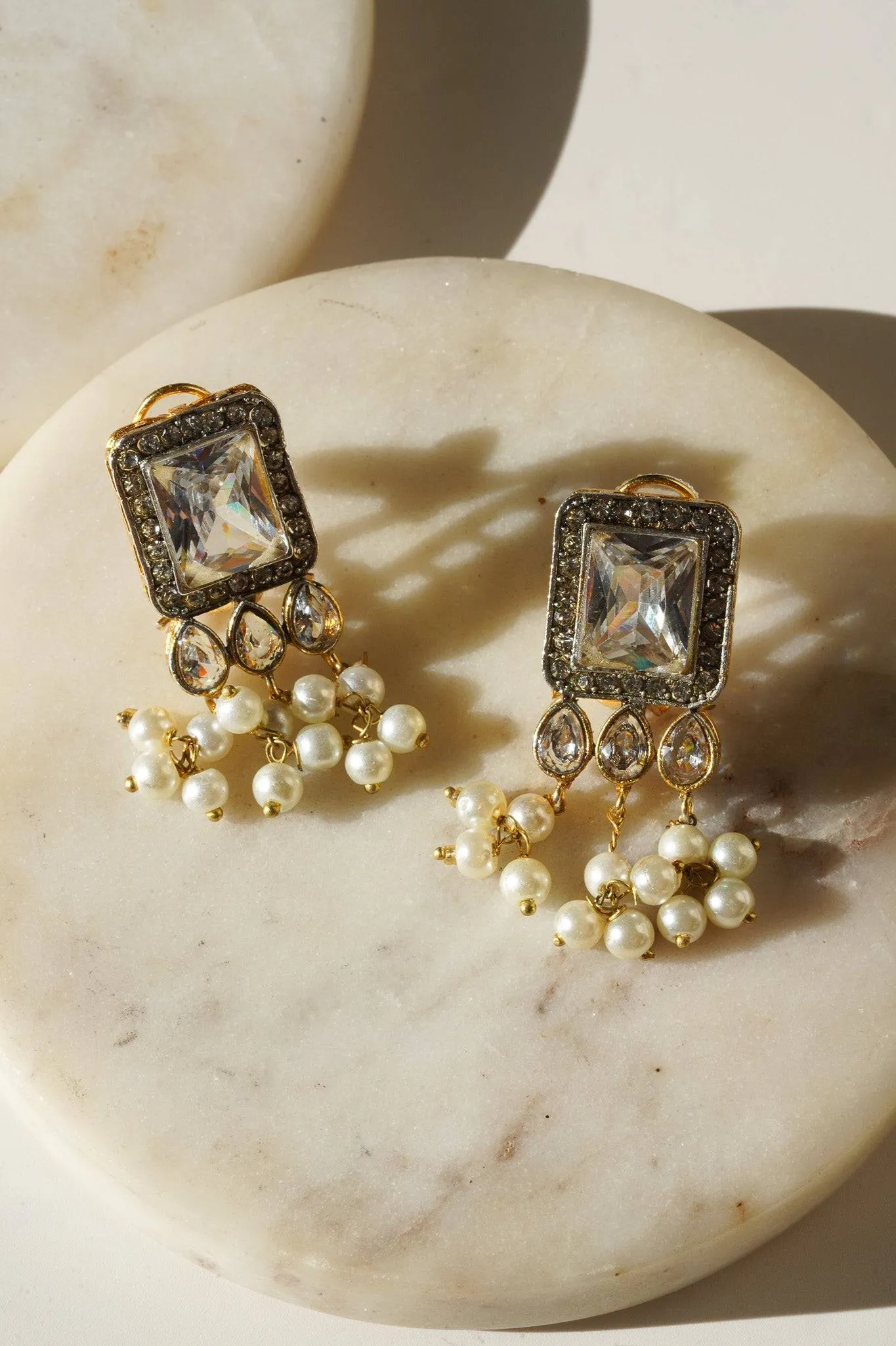 Jahanara - Choker Necklace Set With Earrings & Maang Tikka