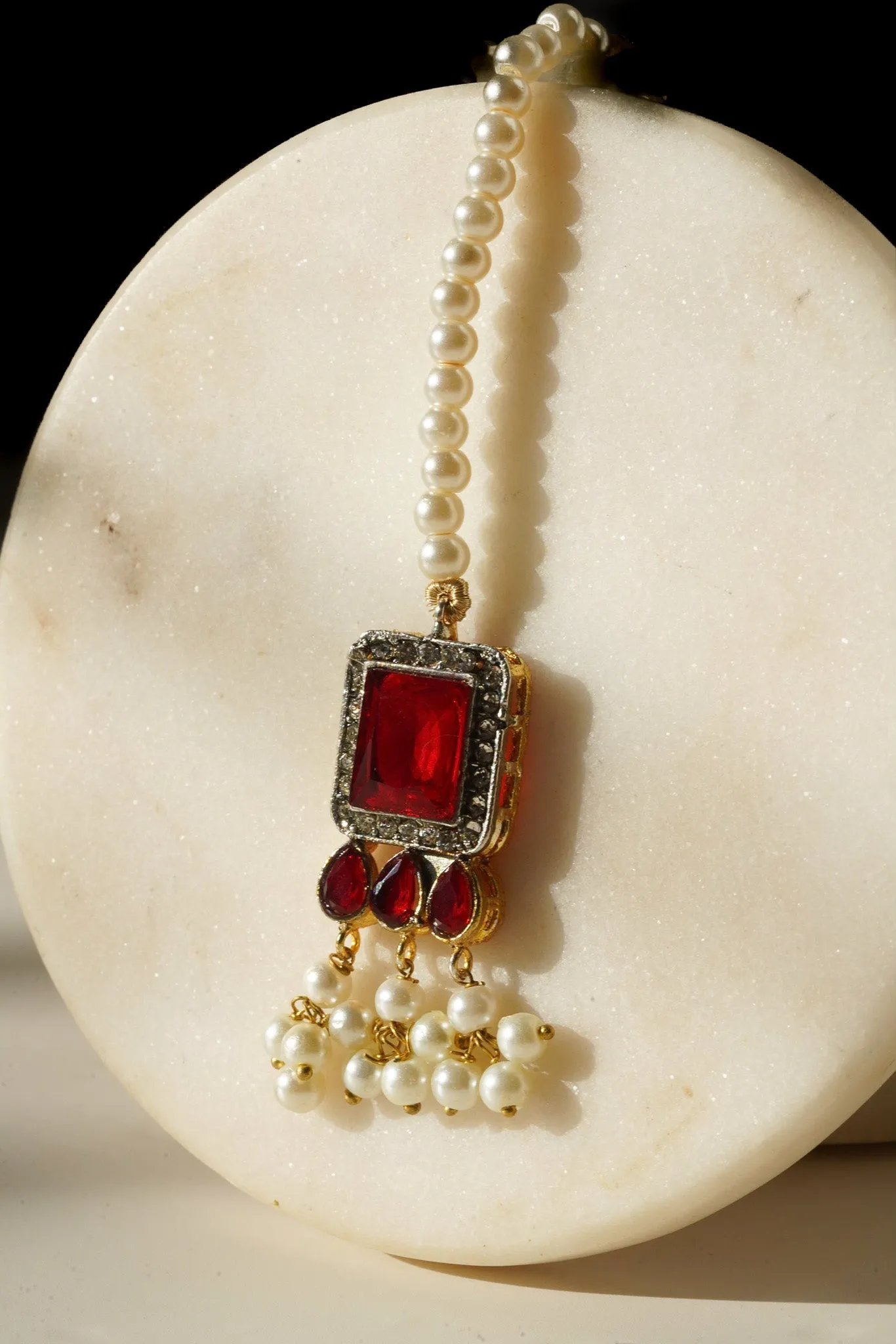 Jahanara - Choker Necklace Set With Earrings & Maang Tikka