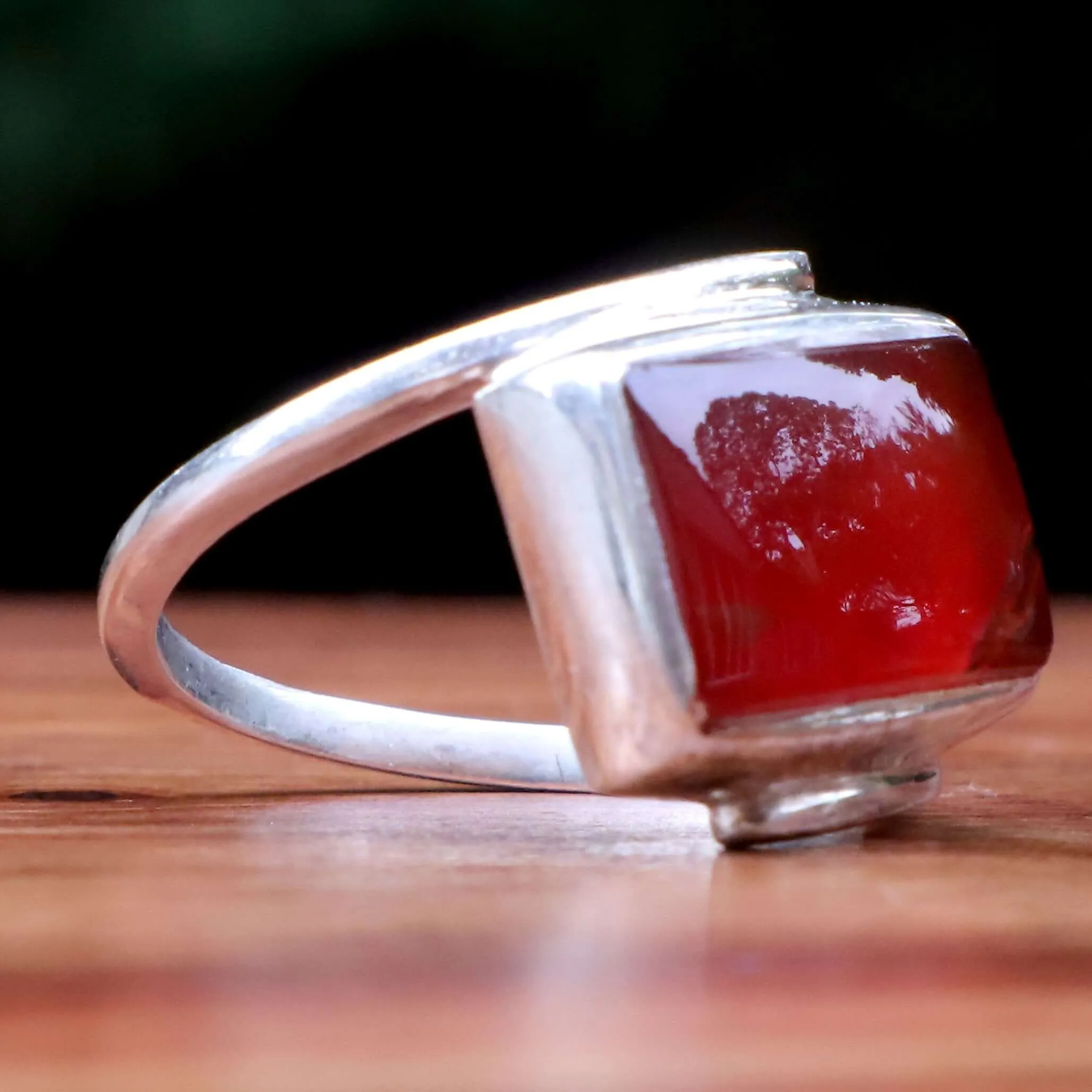 Minimalist Yemeni Aqeeq Sterling Silver Ring