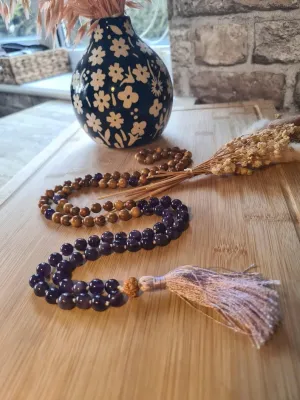 Natural Amethyst and Sandalwood 6mm 108 Mala Beads, Spiritual, Meditation Beads, Reiki, Japa Mala, Buddhist Prayer Beads, Yoga Bracelet, healing beads LKMALA-RRGU-3993