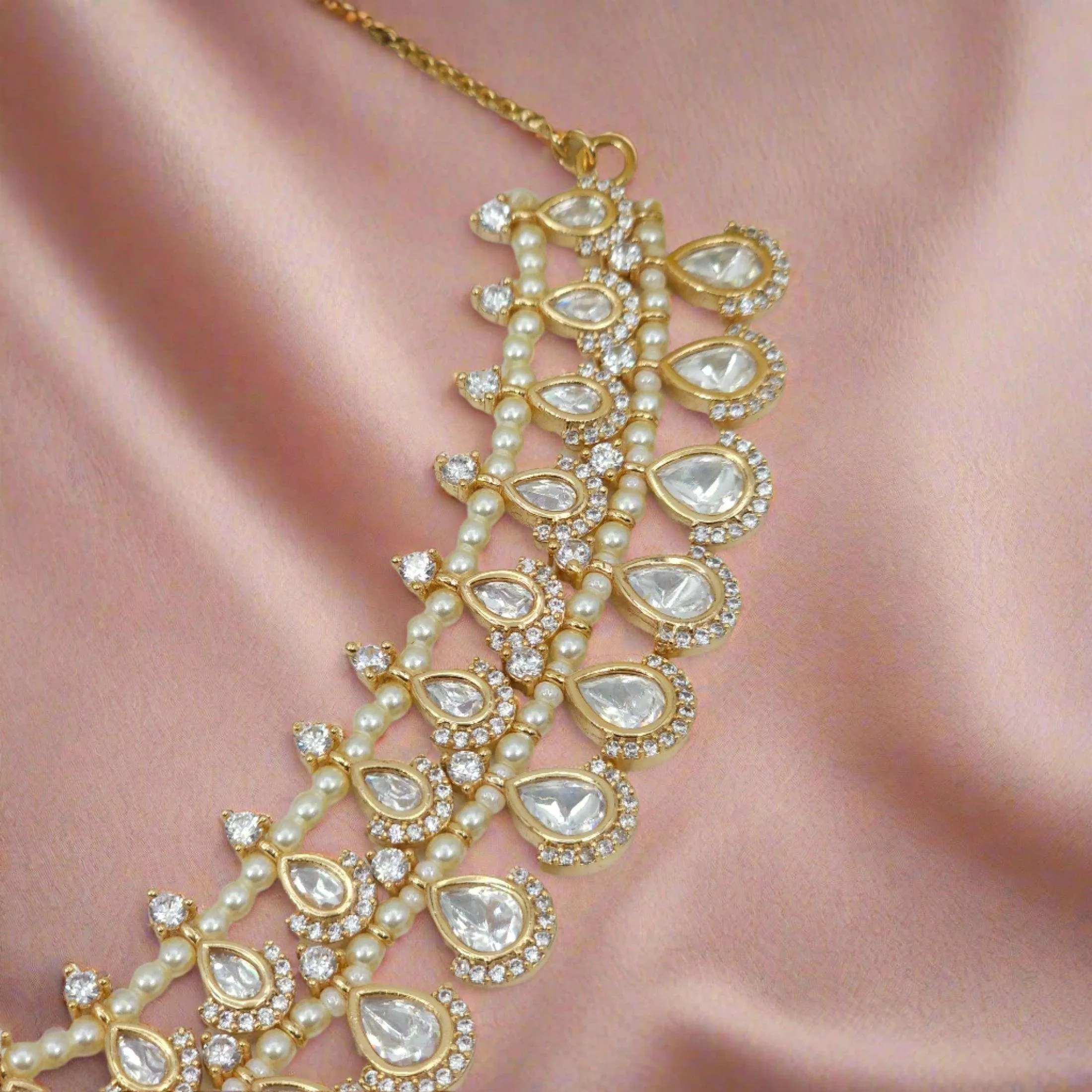 Simer Uncut Kundan Bridal Choker Necklace Set