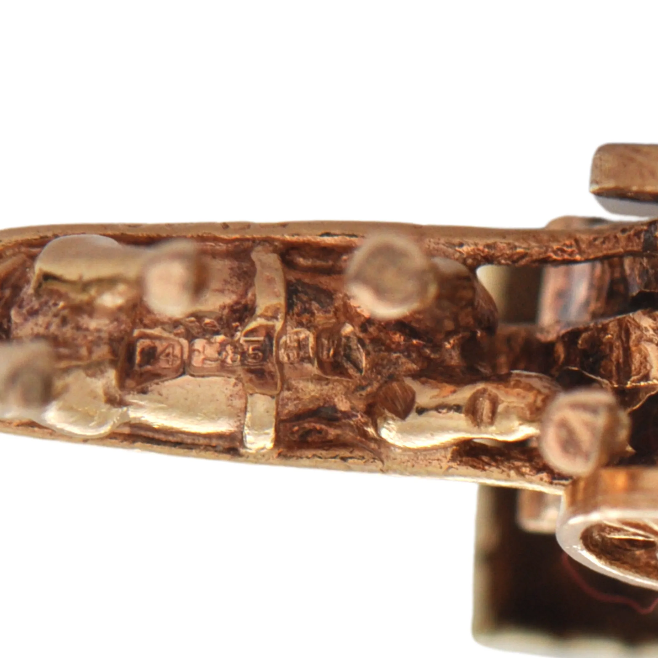 Vintage 14K Two-Toned English Horse Drawn Carriage Charm
